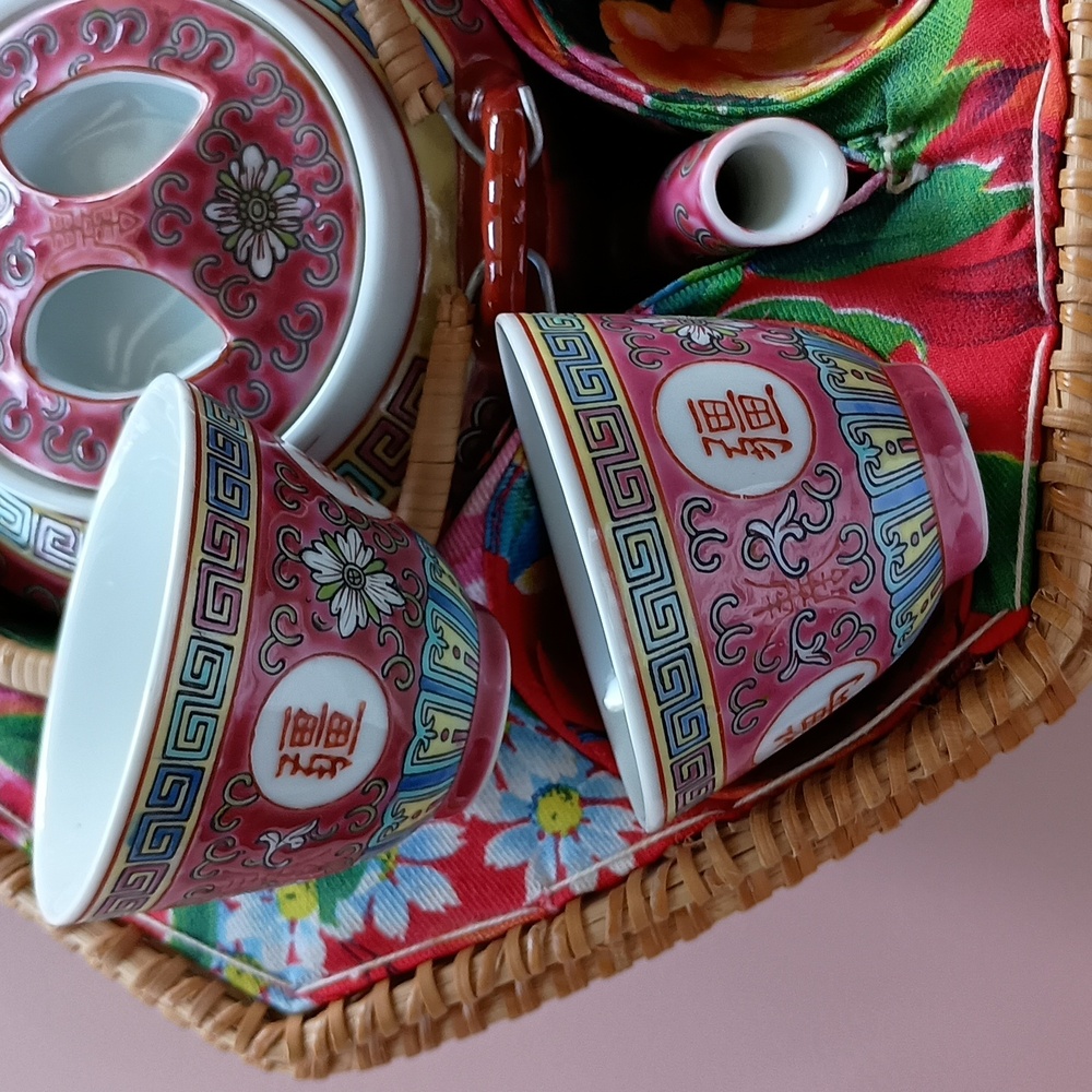 Chinese Famille Tea Set - Picture 5 of 14